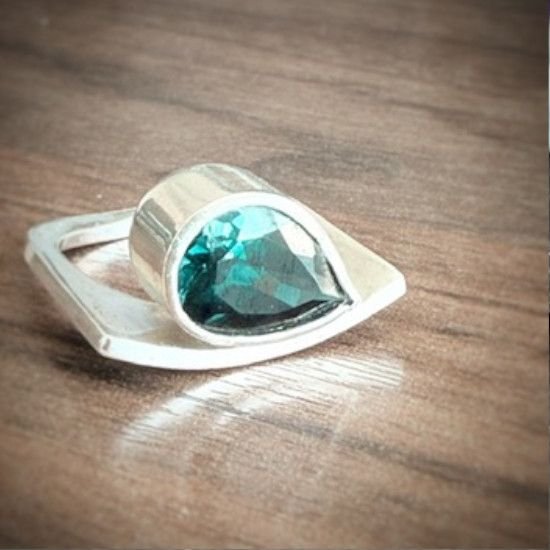 ANILLO GOTA TOPACIO LONDON Elige joyas con consciencia, anillo gota topacio London, Milagro Rousse