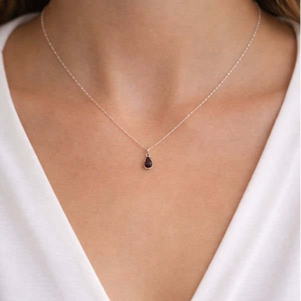 COLGANTE RODOLITA EN BRUTO, MILAGRO ROUSSE